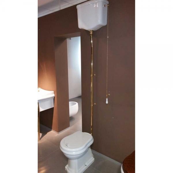 Retro HIGH toilet med messing rør og P-lås - Blank hvid Retro HIGH toilet med messing rør og P-lås - Blank hvid
