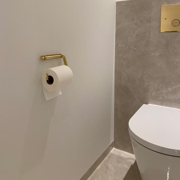 d line toiletpapirholder - B&oslash;rstet messing