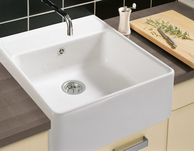Villeroy og Boch køkkenvask i porcelæn - Hvid Alpin - Ceramic+ Villeroy og Boch køkkenvask i porcelæn - Hvid Alpin - Ceramic+