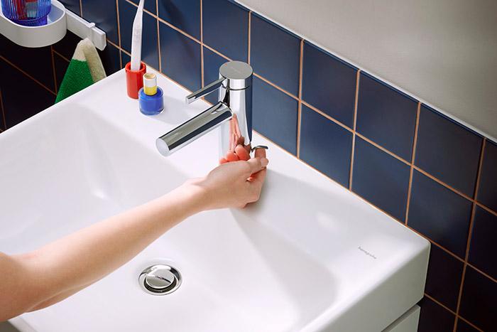 hansgrohe Zesis S h&aring;ndvaskarmatur 100 CoolStart m/l&oslash;ft-op bundventil - Krom