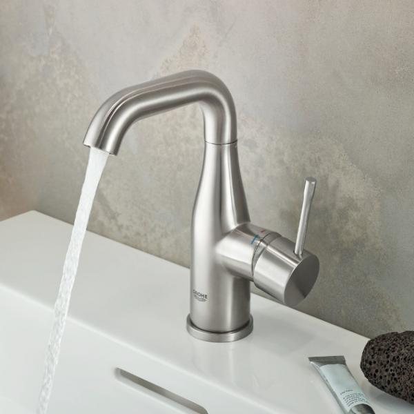 Grohe Essence New M håndvaskarmatur m/bundventil - Supersteel Grohe Essence New M håndvaskarmatur m/bundventil - Supersteel